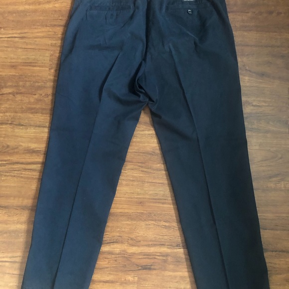 Banana Republic Emerson Chinos - Picture 4 of 8